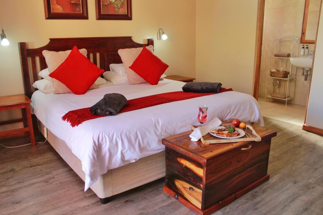 17 On Bird Guest House Beaufort West Dış mekan fotoğraf