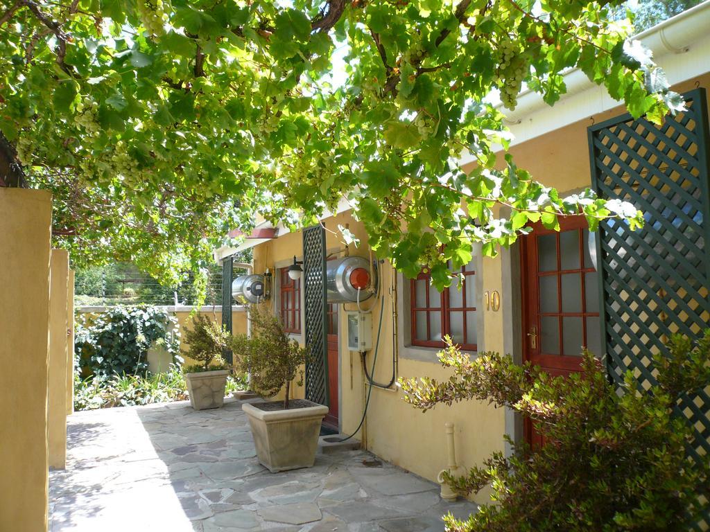 17 On Bird Guest House Beaufort West Dış mekan fotoğraf